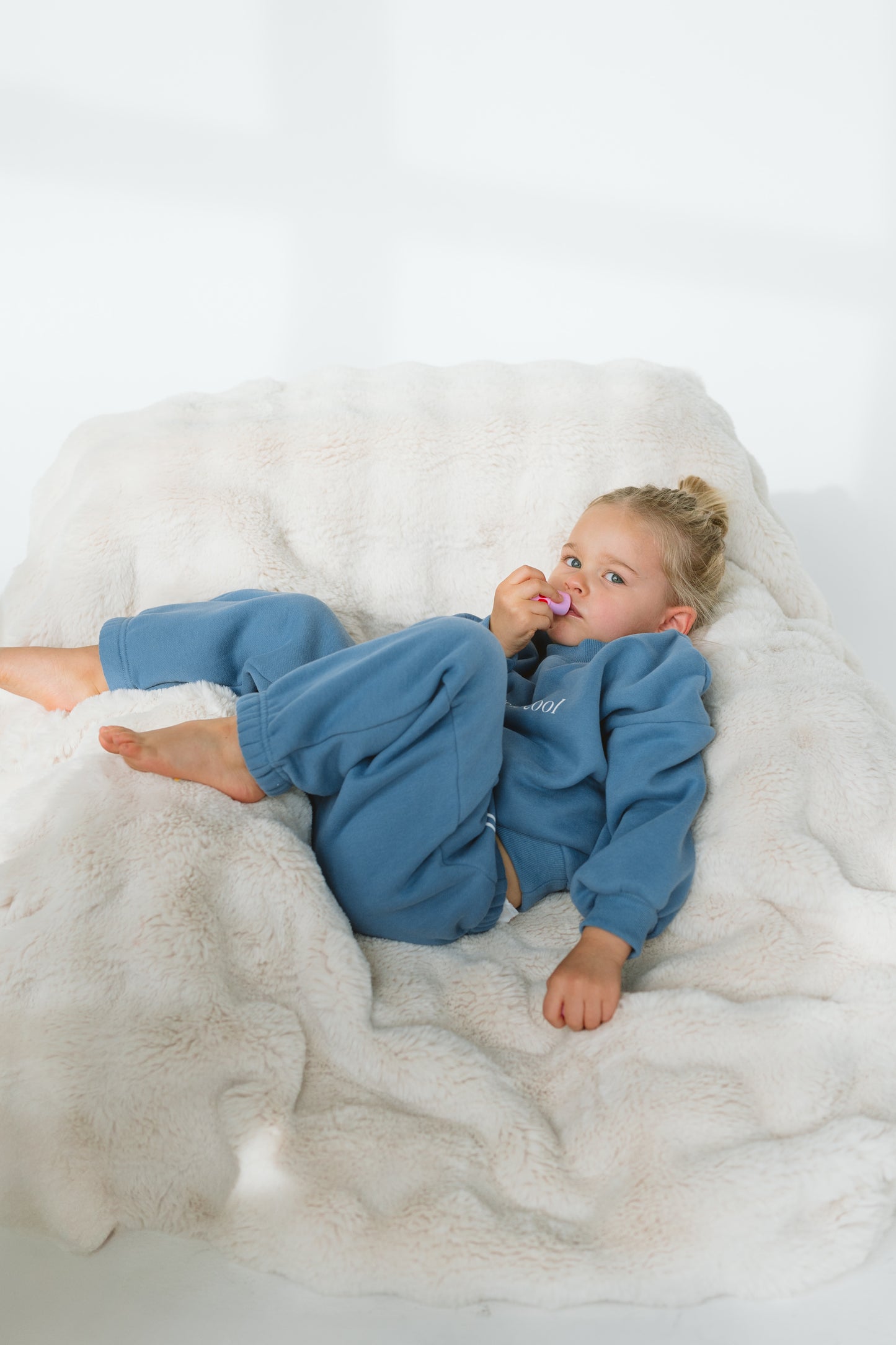 denim sky / sea salt